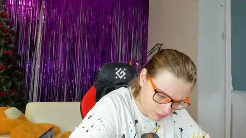 Snapshot of seductive_she_wolf chatting on January 31, 6:57 pm seductive_she_wolf online show from January 31, 6:57 pm