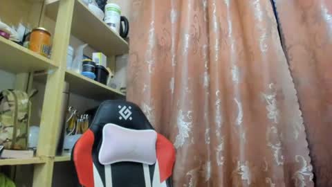 seductive_she_wolf online show from April 13, 6:02 pm