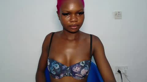 Snapshot of seductive_sugar247 chatting on April 1, 8:48 am seductive_sugar247 online show from April 1, 8:48 am