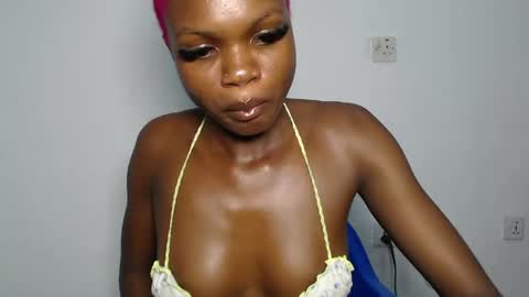 Snapshot of seductive_sugar247 chatting on April 2, 8:06 pm seductive_sugar247 online show from April 2, 8:06 pm