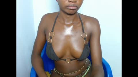 Snapshot of seductive_sugar247 chatting on April 11, 7:56 am seductive_sugar247 online show from April 11, 7:56 am