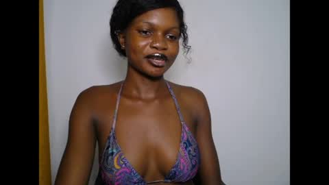 Snapshot of seductive_sugar247 chatting on May 4, 4:41 am seductive_sugar247 online show from May 4, 4:41 am