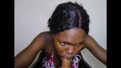 Snapshot of seductive_sugar247 chatting on May 8, 6:19 am seductive_sugar247 online show from May 8, 6:19 am