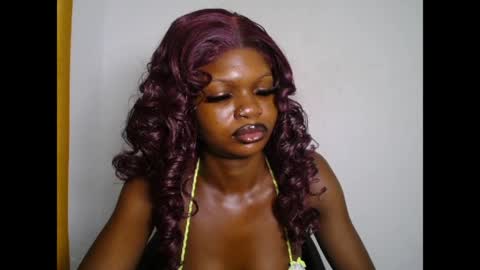 Snapshot of seductive_sugar247 chatting on May 12, 4:53 am seductive_sugar247 online show from May 12, 4:53 am
