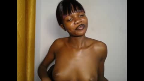 seductive_sugar247 online show from June 19, 5:12 am