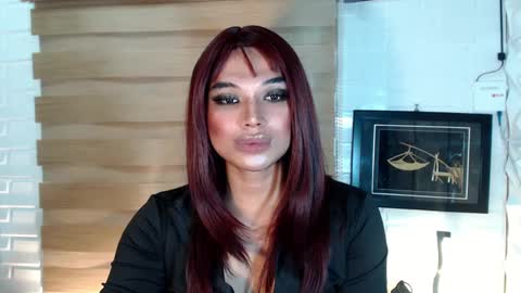 Deluxe online show from February 24, 6:15 pm