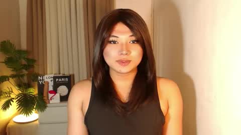 Deluxe online show from December 2, 8:41 am