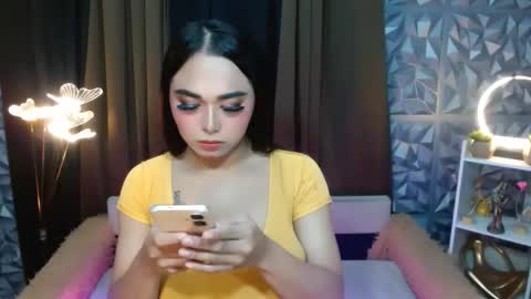 Snapshot of seductivelatina69 chatting on September 23, 10:02 pm Lala online show from September 23, 10:02 pm