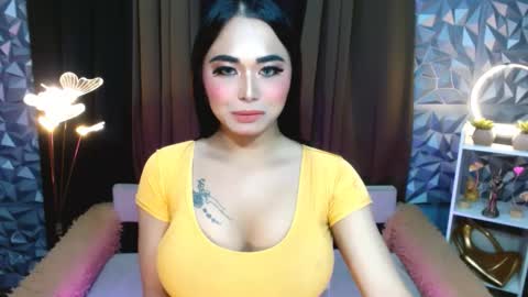 Snapshot of seductivelatina69 chatting on September 24, 10:35 pm Lala online show from September 24, 10:35 pm