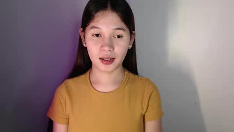 Snapshot of seductivemegoftheworld_ chatting on December 9, 5:40 am MEG online show from December 9, 5:40 am