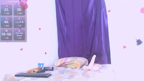 Estefany online show from September 29, 1:05 pm