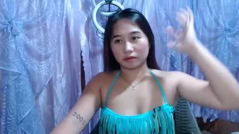 Snapshot of seductivewetpinay_xx chatting on March 8, 6:54 am seductivewetpinay_xx online show from March 8, 6:54 am