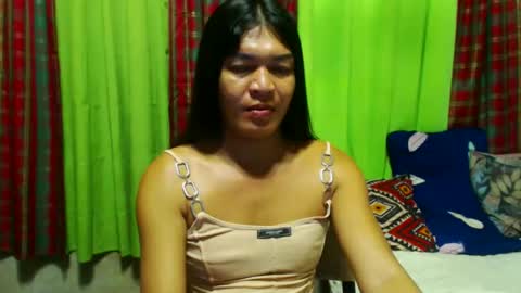 Snapshot of seductress_barvie chatting on March 3, 9:44 am Barbie online show from March 3, 9:44 am