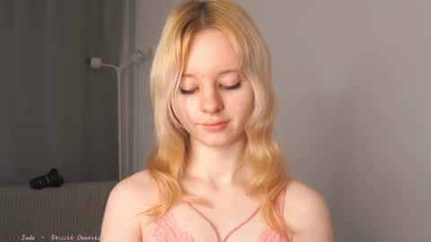 See Its honey bunny  im Lana online show from July 15, 4:23 pm