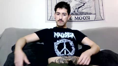 Snapshot of seitans_curse666 chatting on July 21, 7:22 am seitans curse666 online show from July 21, 7:22 am
