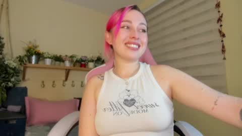 Snapshot of sejmet_5 chatting on May 27, 2:19 am Yeyis online show from May 27, 2:19 am