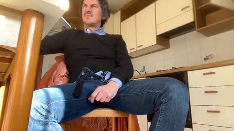 Snapshot of sekyfetishballs chatting on January 29, 1:49 pm Grade2 online show from January 29, 1:49 pm