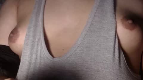 Snapshot of selda_ chatting on December 5, 3:15 am Selda online show from December 5, 3:15 am