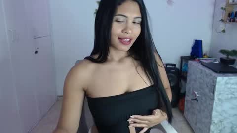 seleena__ online show from February 9, 6:17 am