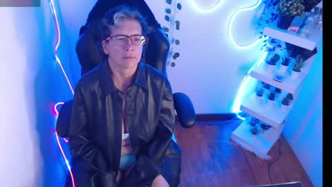 Snapshot of selena_ferreira chatting on May 2, 11:26 am Selena online show from May 2, 11:26 am