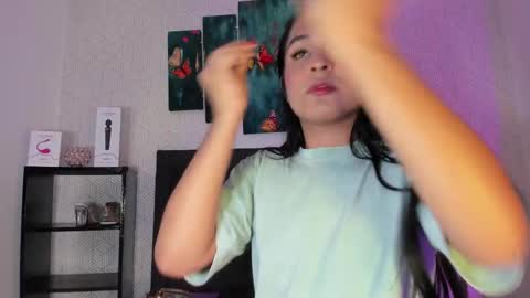 Snapshot of selena_fox7 chatting on October 4, 5:27 am selena_fox7 online show from October 4, 5:27 am