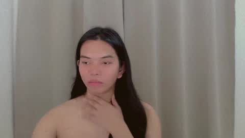 Snapshot of selena_fuckdoll chatting on December 15, 3:02 am Selena online show from December 15, 3:02 am