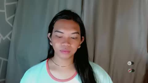 Snapshot of selena_fuckdoll chatting on February 2, 3:38 am Selena online show from February 2, 3:38 am