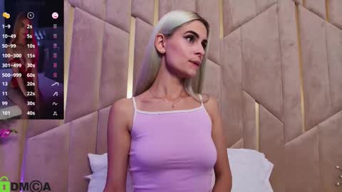 Selena online show from October 7, 3:25 am