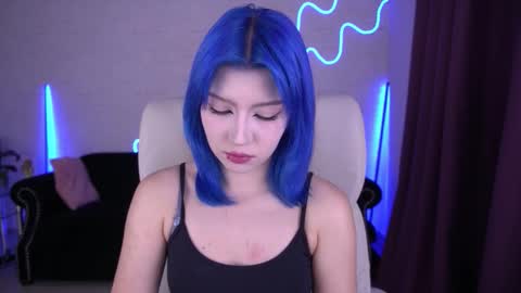 selenairis online show from November 16, 9:09 pm