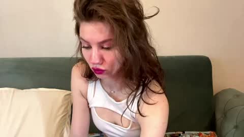 Selena online show from May 27, 3:36 am