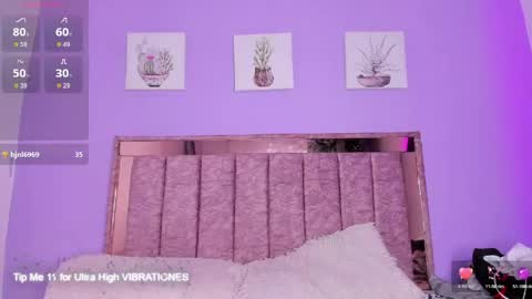 selene_cute05 online show from May 15, 10:50 pm