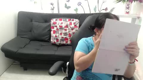 selene online show from June 1, 3:14 pm