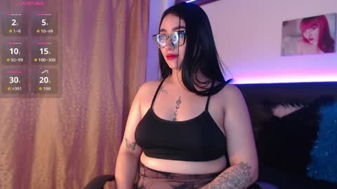 Selene online show from April 2, 2:26 pm