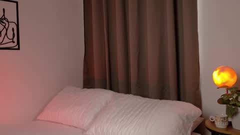 Selene Nova online show from January 5, 6:00 pm