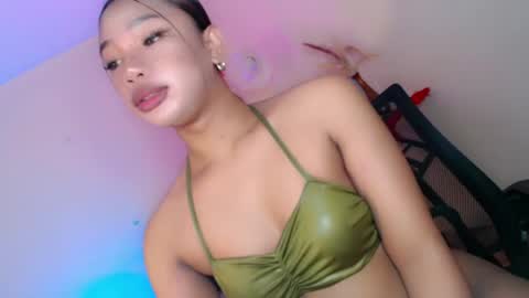 Snapshot of selfsuckercum69 chatting on July 20, 10:29 am Jessy online show from July 20, 10:29 am