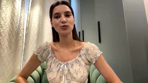 Snapshot of selinabonnet chatting on October 21, 7:53 am Sofia online show from October 21, 7:53 am