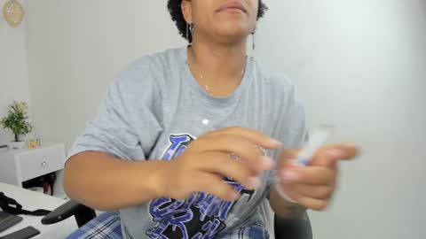 Selket online show from January 18, 11:00 am