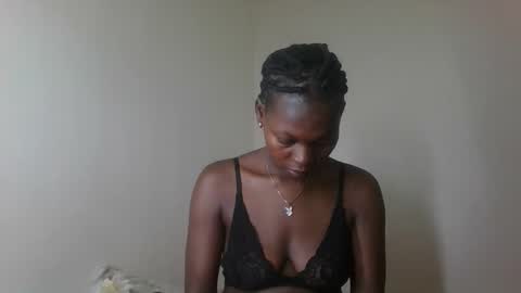 sellinprinces online show from October 4, 12:47 pm