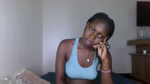 sellinprinces online show from November 1, 11:01 am