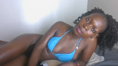 sellinprinces online show from November 26, 7:15 pm