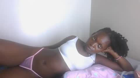 sellinprinces online show from November 28, 9:06 pm