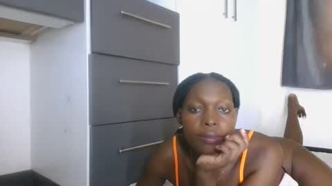 sellinprinces online show from January 11, 10:42 am