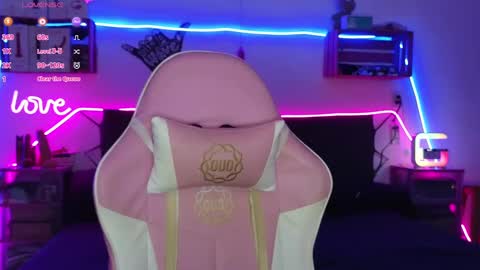 Selvaggia Del Caribe online show from March 10, 8:56 pm