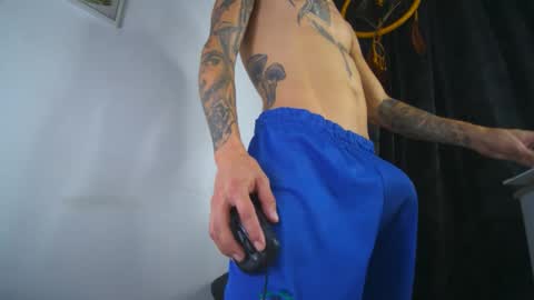 sem_alas online show from September 21, 4:58 am