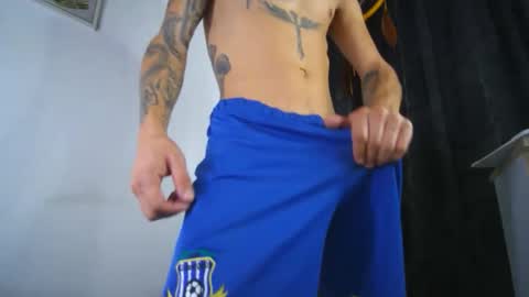 sem_alas online show from October 5, 8:18 pm