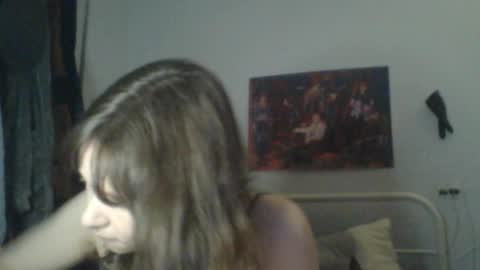 Snapshot of sendforesme chatting on March 21, 11:52 pm goddess esme online show from March 21, 11:52 pm