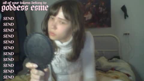 Snapshot of sendforesme chatting on April 24, 11:51 pm goddess esme online show from April 24, 11:51 pm