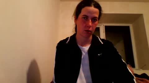 Snapshot of sendiarayl chatting on April 12, 6:02 pm sendiarayl online show from April 12, 6:02 pm