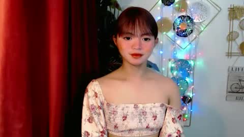 sensational_yeng online show from January 8, 5:37 pm