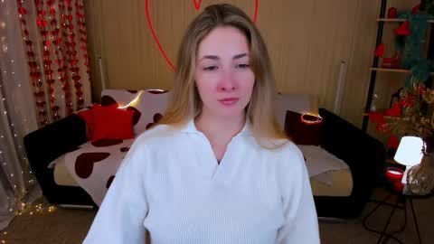 sensitiveheartt online show from February 21, 7:26 pm